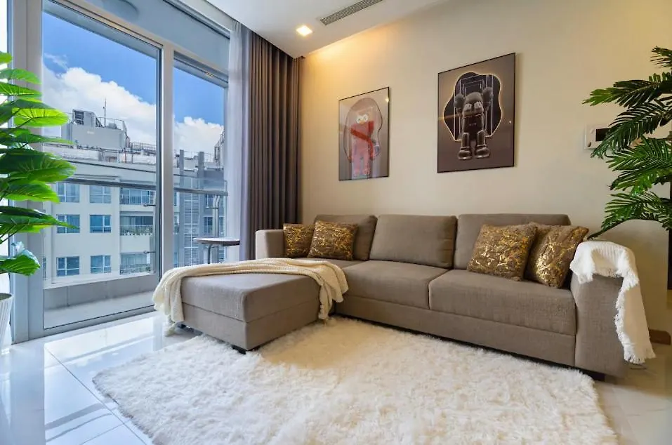 Vinhomes Central Park Collection XIII Ho Chi Minh City 0*,