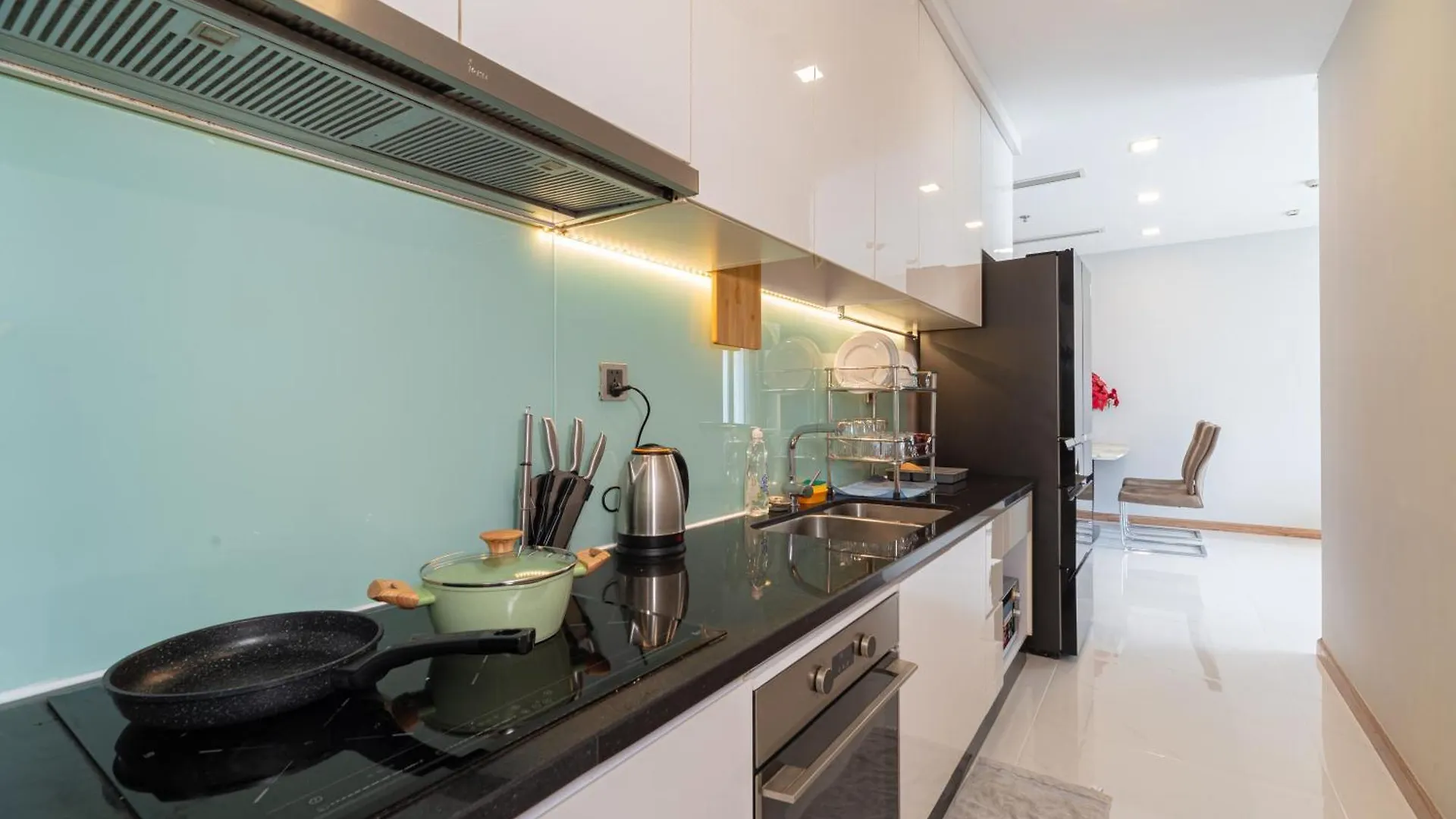 Vinhomes Central Park Collection XIII Ho Chi Minh City 0*,  Vietnam